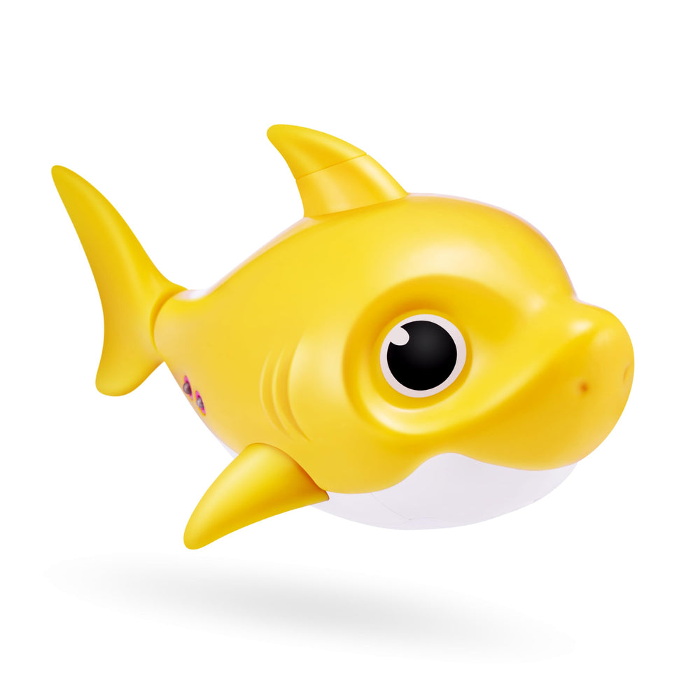 Robo Alive Junior Baby Shark yellow batteries included for immediate use