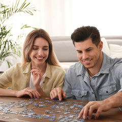Rocorose durable thick cardboard keeps pieces sturdy during sessions