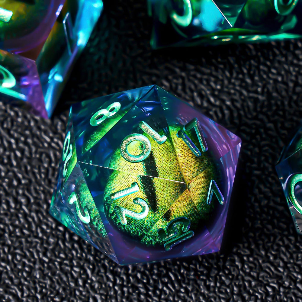 Role Dice gift-box packaging for DND dice, ideal for gifting or storage