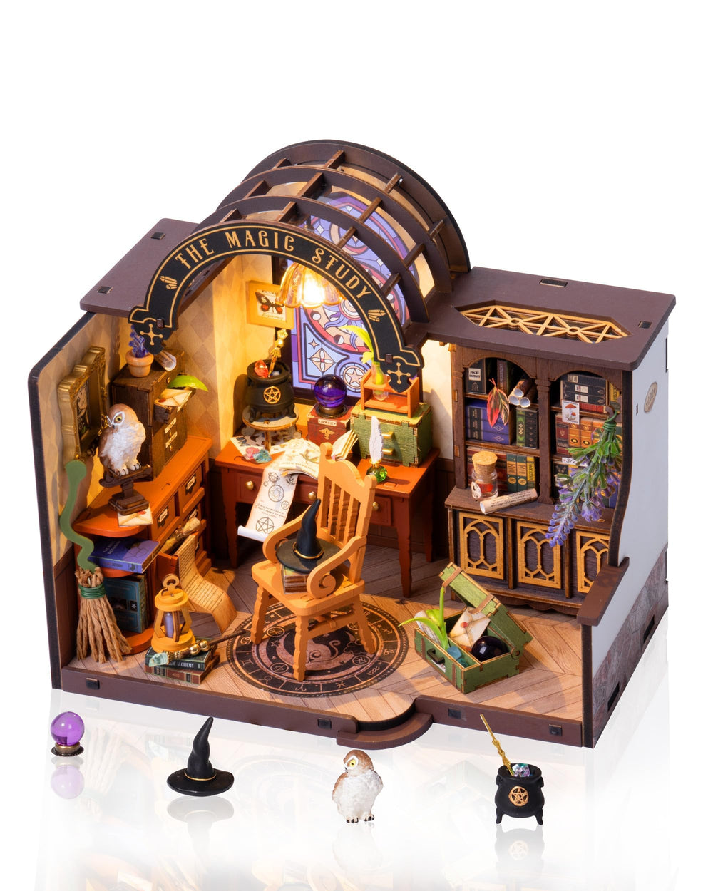 Rolife Miniature House Kit box displaying Mayberry Street scene, ideal for display.