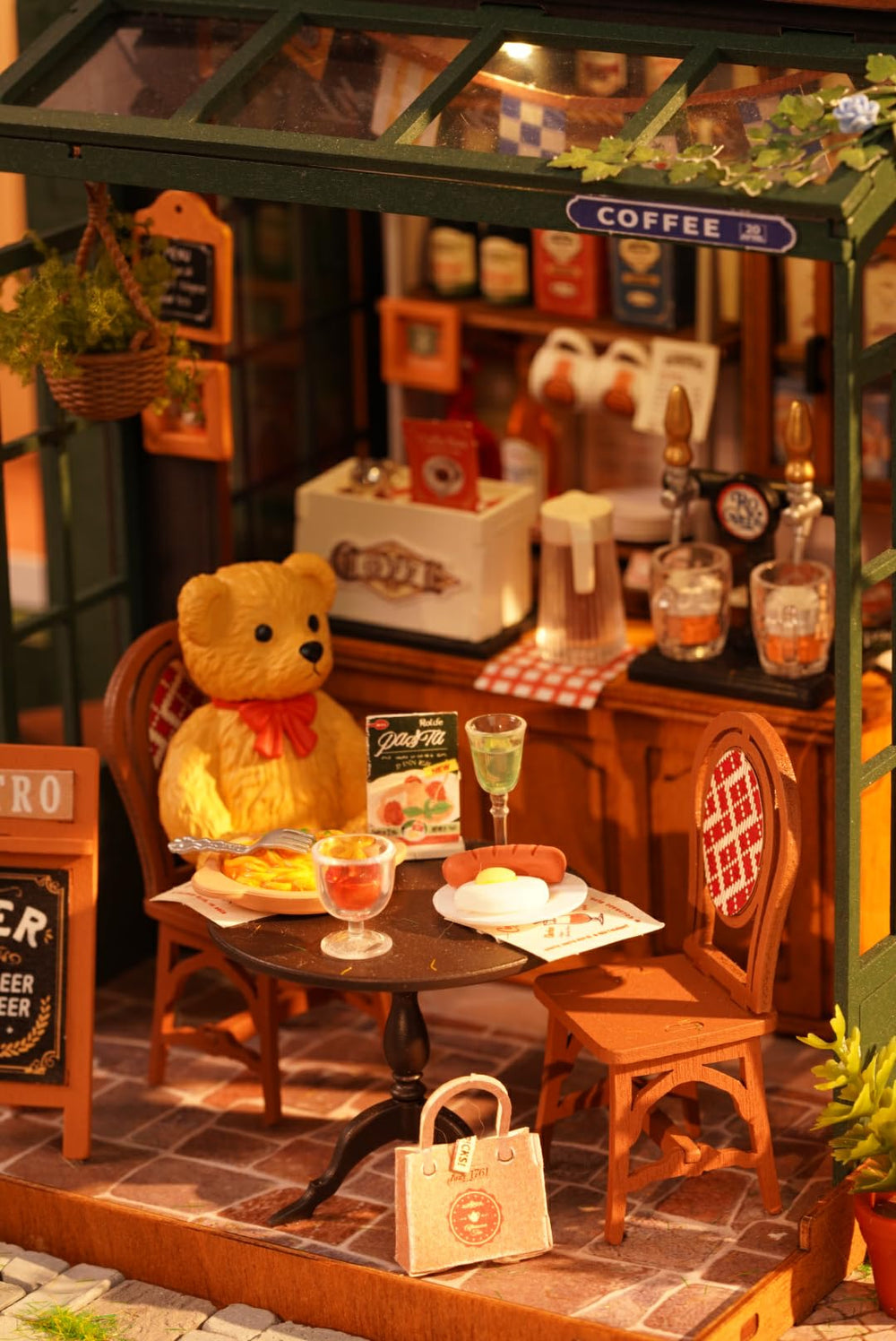 Rowood Tipsy Restaurant open-layout view, supports imaginative layout planning