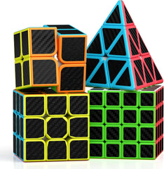 Roxenda Speed Cube 2x2x2 close-up shows smooth turning for quick solves.