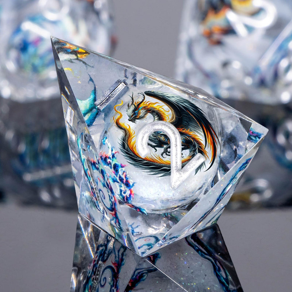 Roycevon balanced dice for smooth rolling across your table.