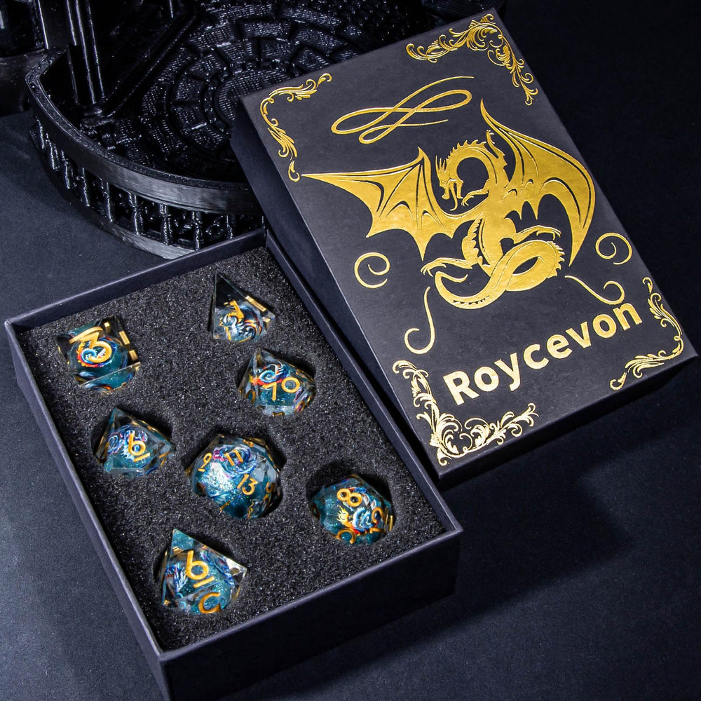 Roycevon dragon-pattern blue D4 dice for decisive final results