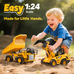 Ruko 1560 dual remote controls enable cooperative play.