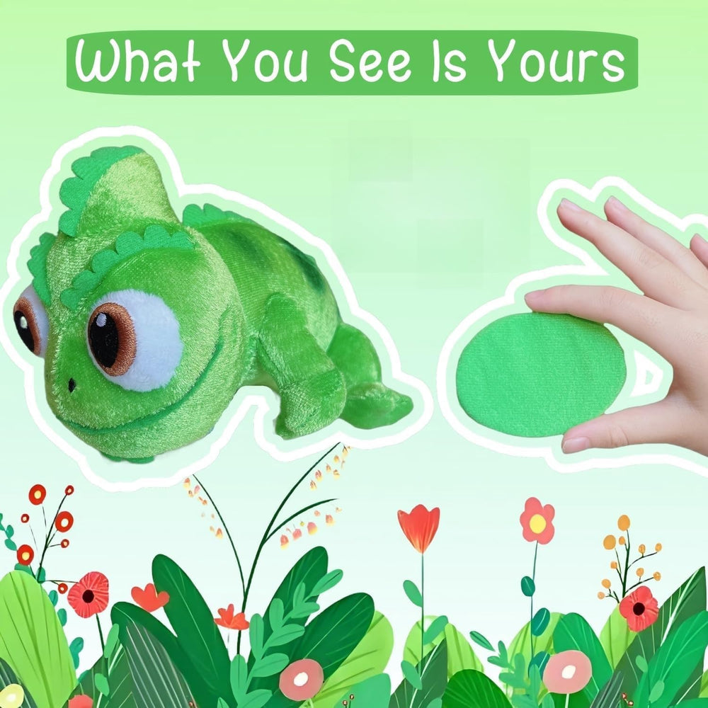 Salvado Lizard Plush close-up eyes highlighting friendly expression for imaginative play.
