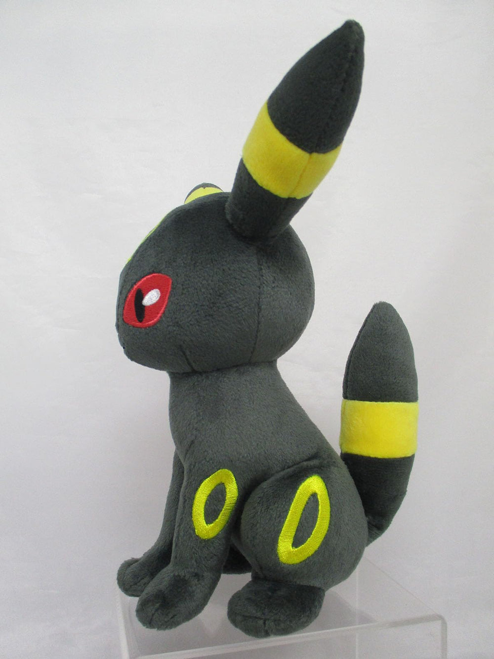 Sanei Umbreon plush yellow rings close-up highlighting design
