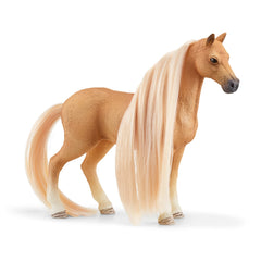 Schleich hair accessories and clips offer stylish play options