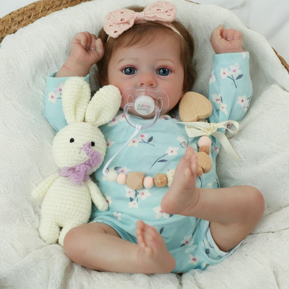SCOM Felicia feeding bottle included for nurturing playtime