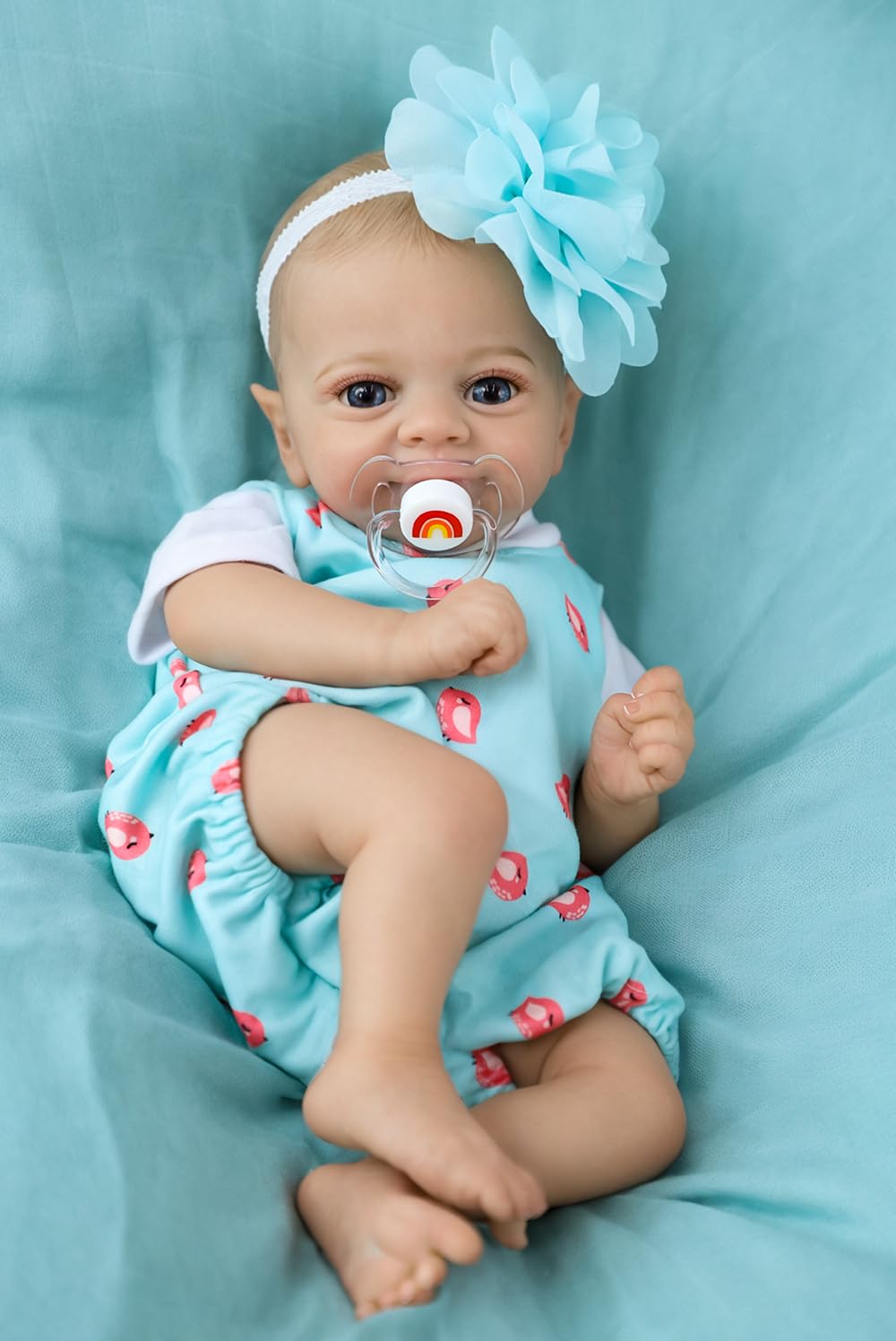 SCOM Flynn soft cloth body offers warm cuddle-ready texture