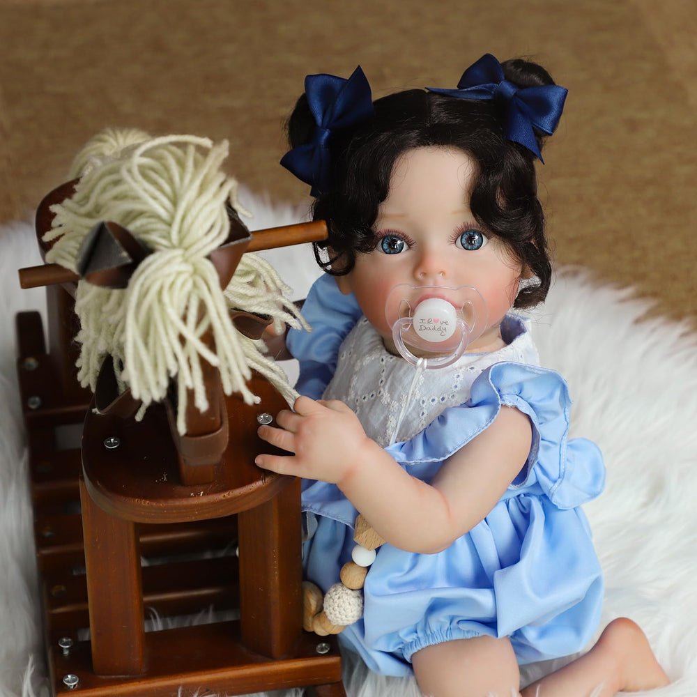 SCOM Reborn accessory kit supports imaginative play and care routines.