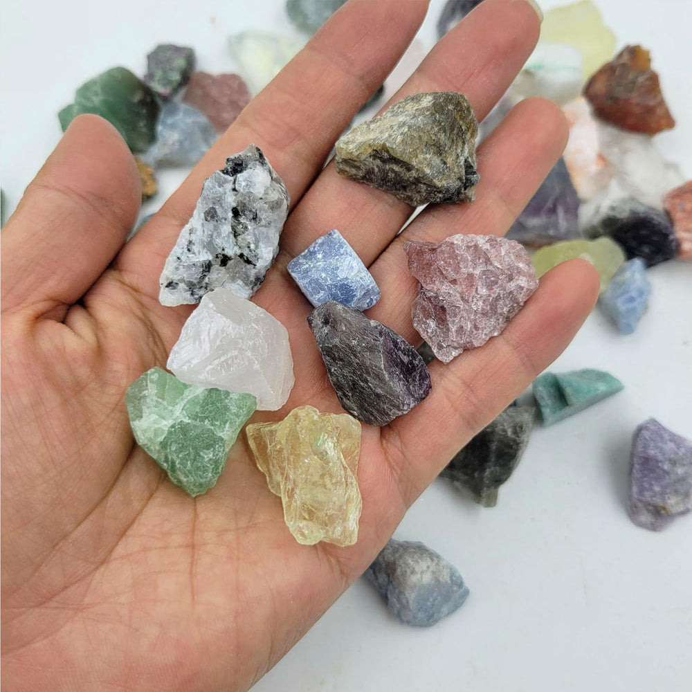SeeuFun lapis lazuli tumbled chip highlights blue gems for mindful learning