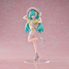 SEGA Luminasta Hatsune Miku Series figure front view shows dynamic pose.