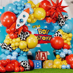 SHERYL DECOR Rocketship foil balloons elevate the celebration vibe