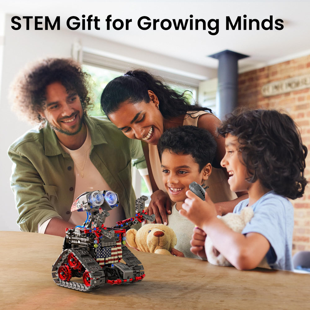 Sillbird 631-pieces robot kit display of comprehensive build experience