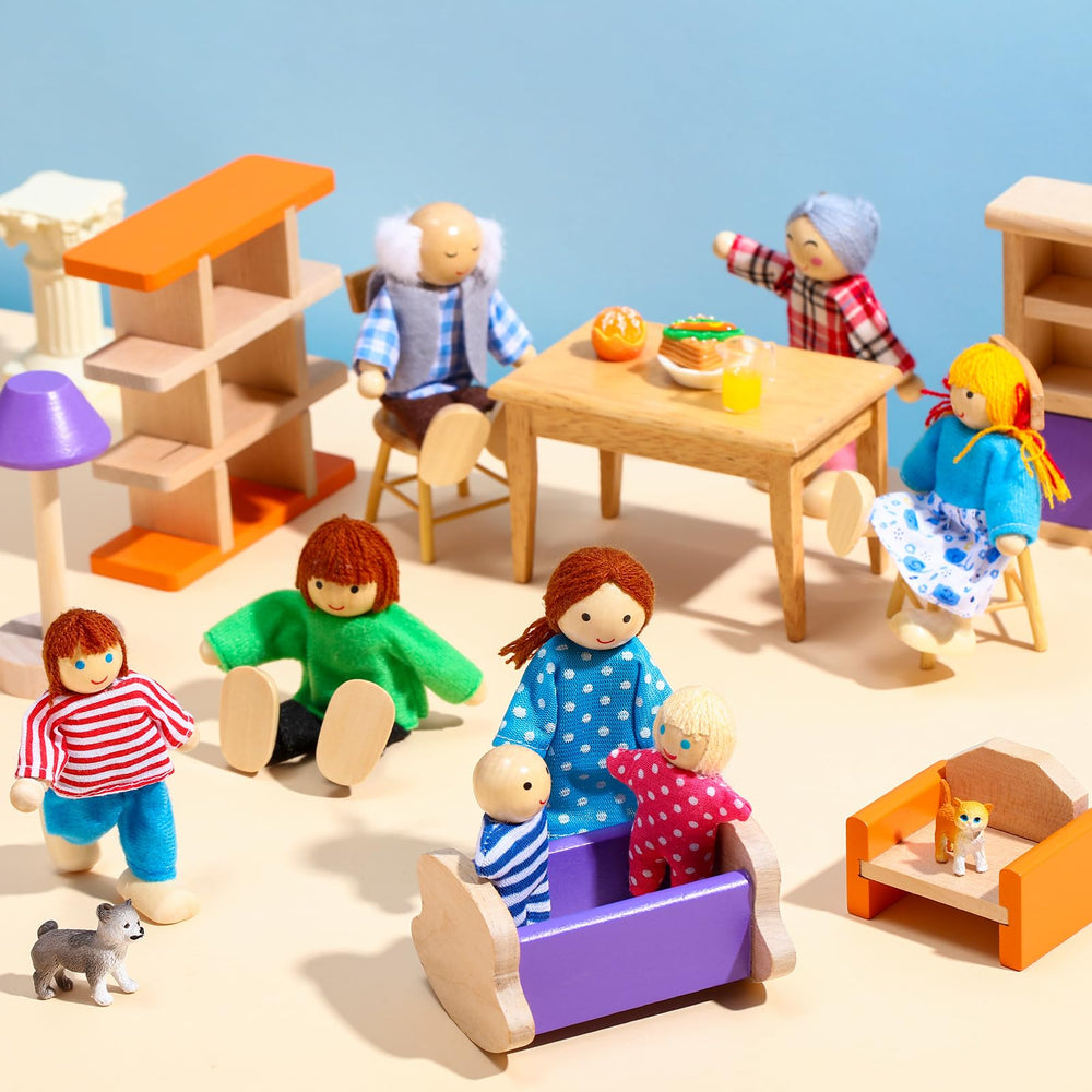 Skylety family figures include parents, children, baby, grandparents, cat and dog.