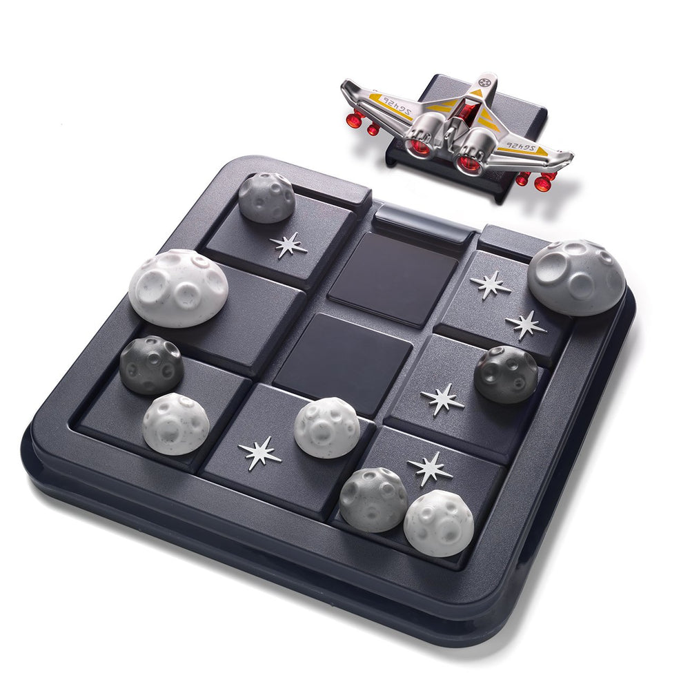 SmartGames Asteroid Escape lid and storage keep puzzle setup secure during travel