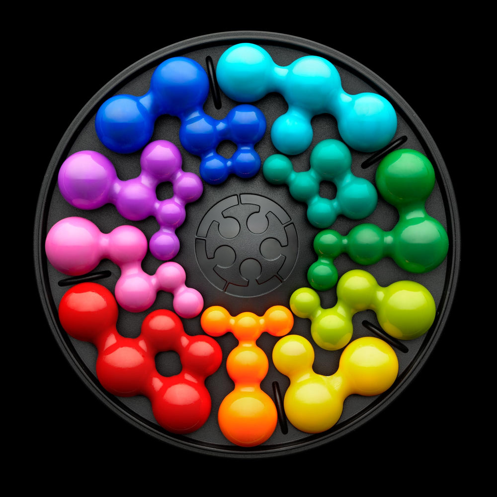 SmartGames IQ Deluxe Circle challenges showcase 120 tasks from beginner to expert