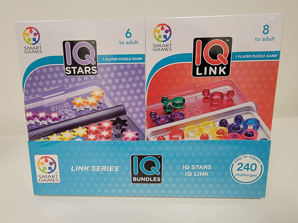 SmartGames IQ Link bright pieces support quick visual matching.