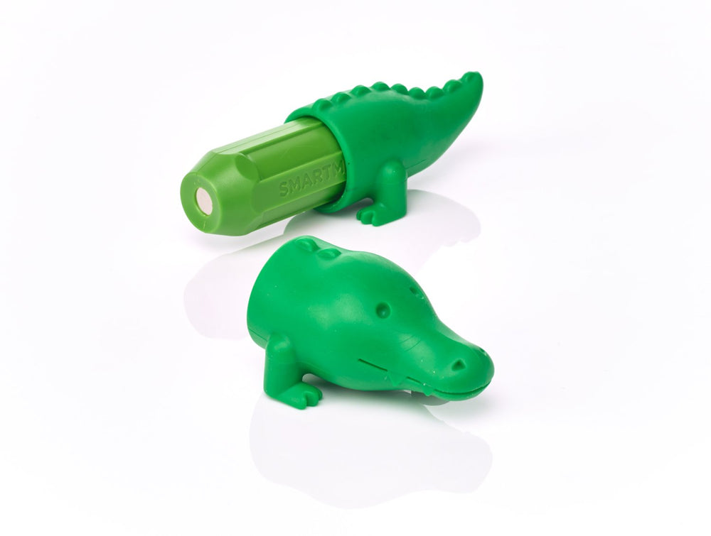 SmartMax My First Safari Lion pieces promote imaginative play and problem solving.