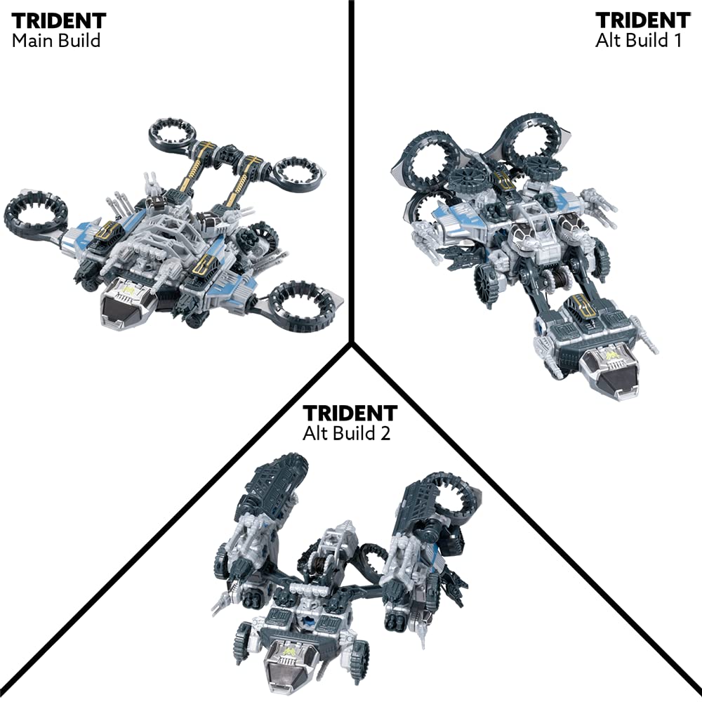 Snap Ships Trident ST-33 power winch enabling realistic action during play.