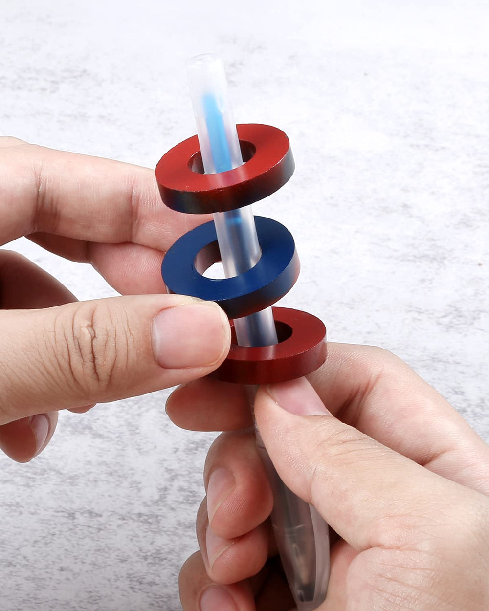 Sntieecr Labs Junior Magnetism Set ring ceramic magnet supports interaction tests.