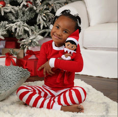 Soft plush texture and year-round comfort from The Elf on the Shelf Plushee Pal snuggler.