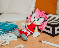 Close-up Amy Rose eyes capture expressive charm for collectors.