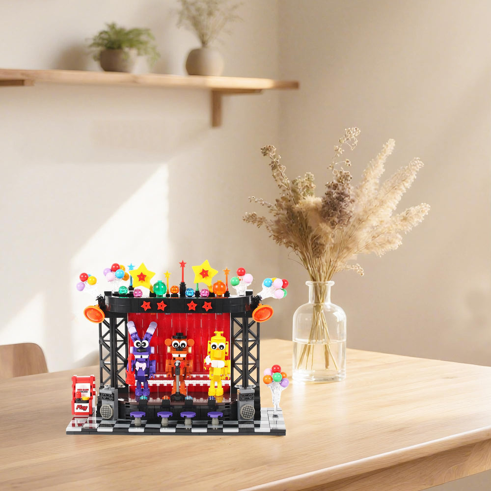 Spaciolo Five Nights rabbit performer on stage, boosts creative play and display options.