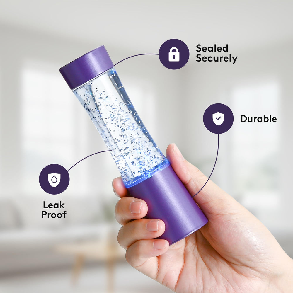 Special Supplies leakproof bottle keeps visuals mess-free during play.