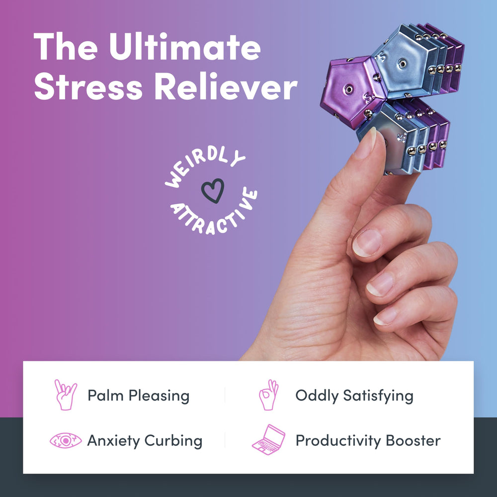 Speks Geode interlocking geometry demonstrating endless structure possibilities.