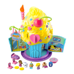 Squinkies Cupcake Surprize vending machine reveals 9 mini squishies for instant play.
