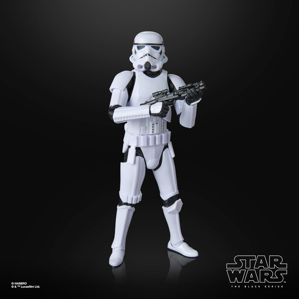 STAR WARS Black Series articulation and detailing improve poseability for collectors.