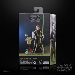 STAR WARS Luke Skywalker & Grogu articulation highlight allows dynamic poses.