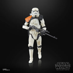 STAR WARS 6-inch Sandtrooper articulation enables varied poses.