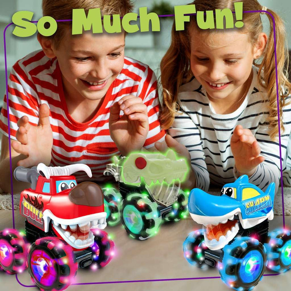 Stargo Chomping jaw action adds interactive motion to playtime