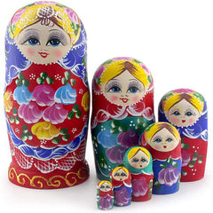 Starxing Russian nesting dolls seven-piece wooden set for educational stacking fun.