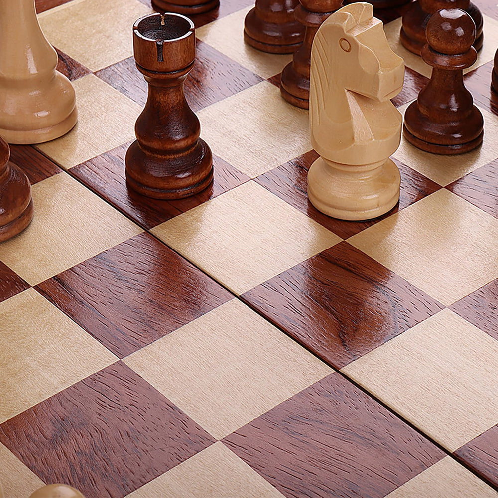 Strategyify gift-ready packaging appeals to chess lovers.