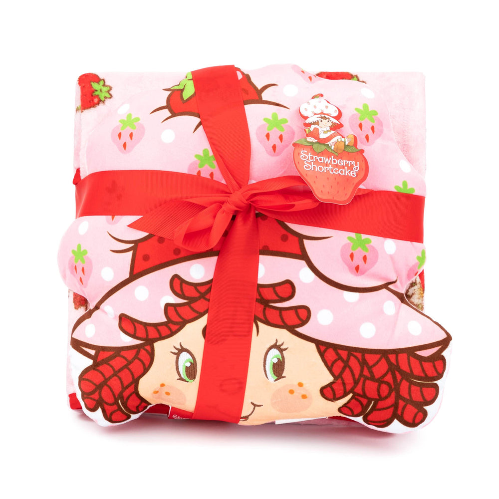 Strawberry Shortcake travel-friendly blanket rolls up for easy packing