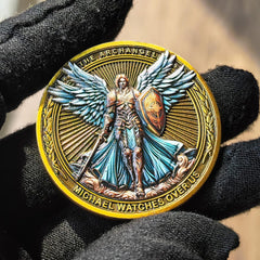 Strugglejewelry Coin in clear protective case preserves condition for display.