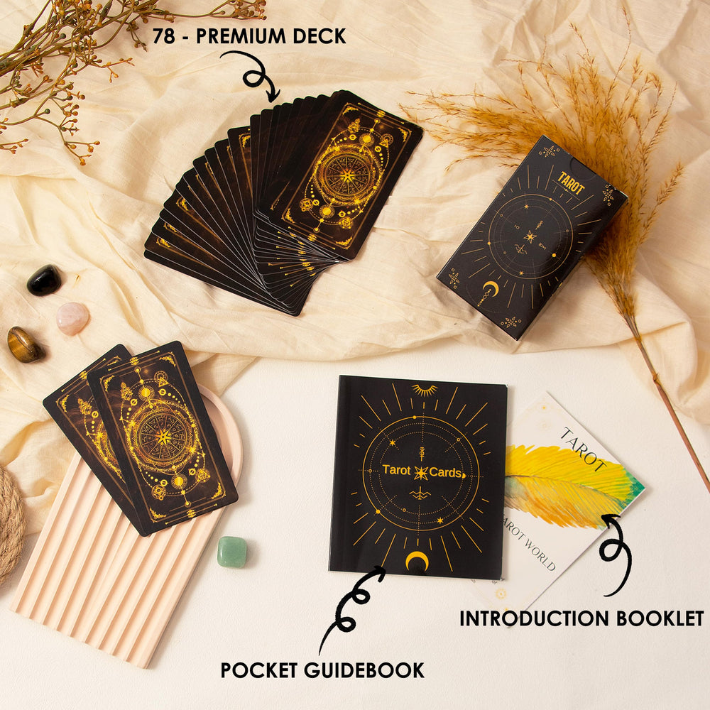SUGEYA card holder stands keep cards organized during readings