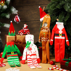 Suhine reindeer doll costume in felt for festive storytelling.