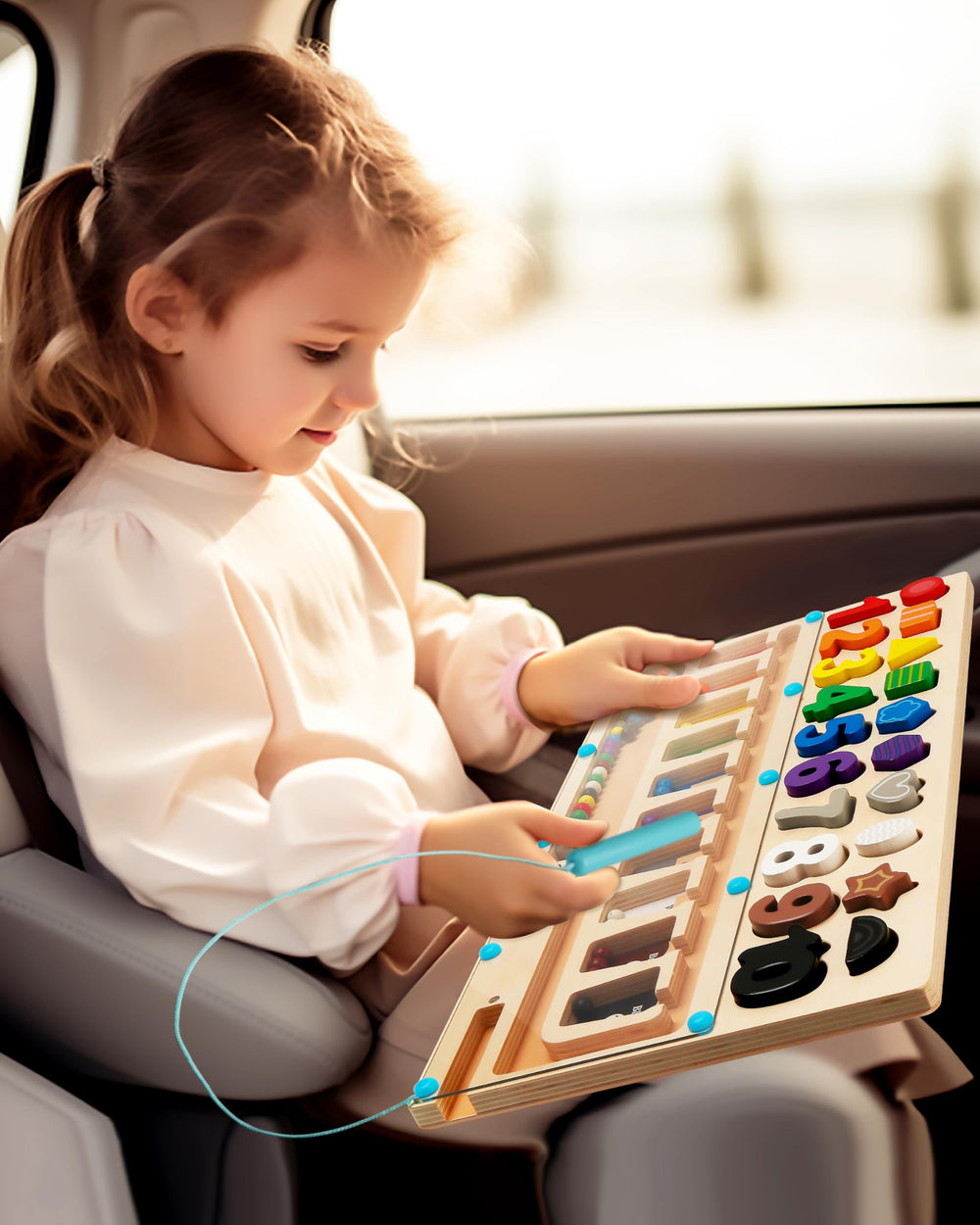 SYNARRY 20 colorful blocks support counting practice and color recognition.