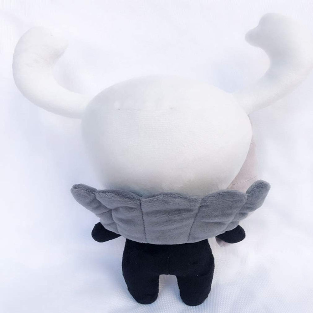 SYUSAMA Knight plush on display as a gift ready scene