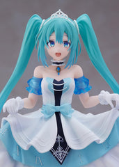 Taito Hatsune Miku Wonderland Cinderella packaging front showing authenticity