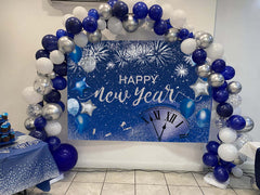 TENCOW fireworks-pattern backdrop enhances event photography with a dramatic festive vibe.