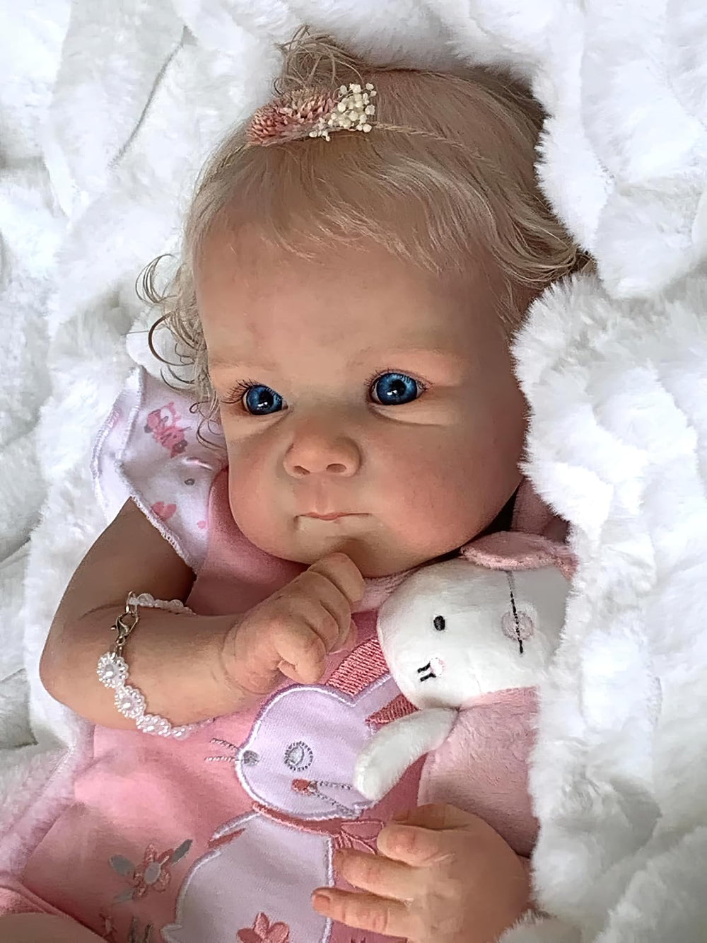 Terabithia doll clothing set included, easy outfit changes for role play
