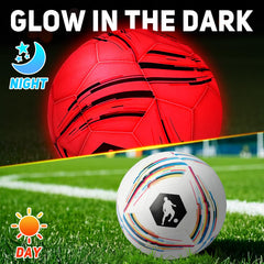 TERRAMUS glow ball in action with two LEDs for field visibility