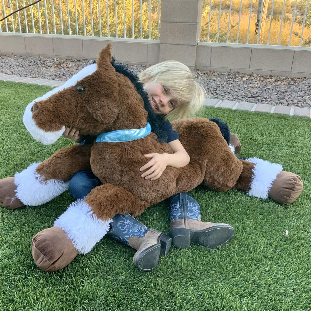 Tezituor giant mustang plush decor warms any kids room.