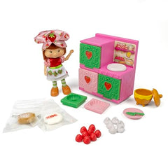 The Loyal Subjects Berry Bake Shoppe molds inspire creative pretend baking sessions.